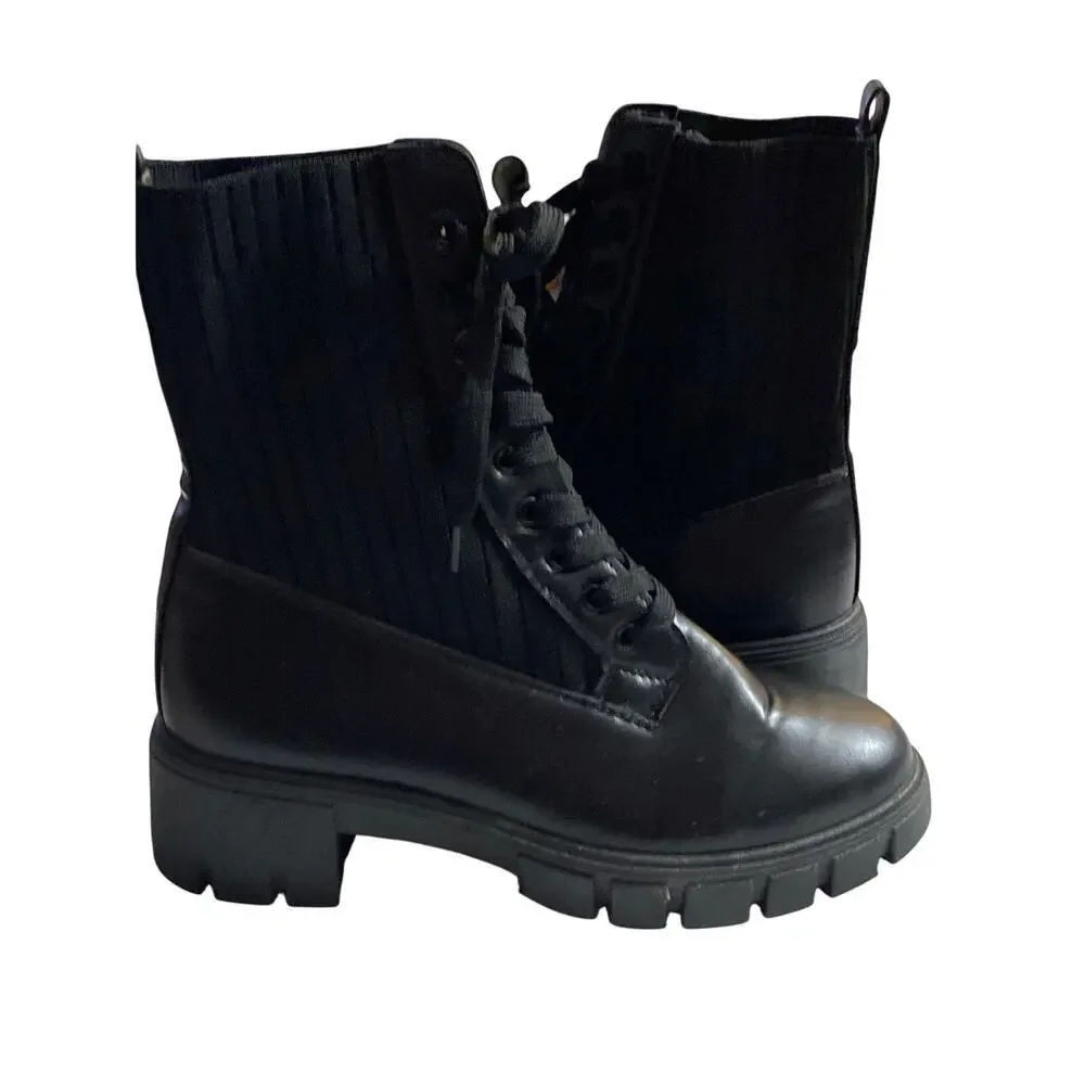 TOP MODA WO SIZE 10 MOTO CHUNKY HEEL BOOTS‎  LACEUP BLACK FAUX LEATHER CLEAN EUC